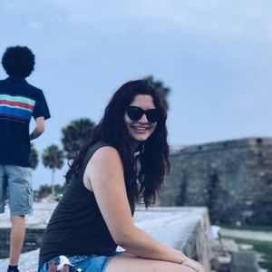 Meet your Posher, Anne